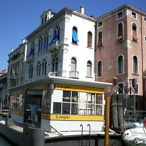The Glamour Of San Marco Appartamento